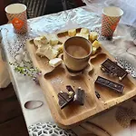 кичера *