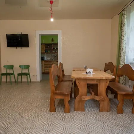 кичера Chata *