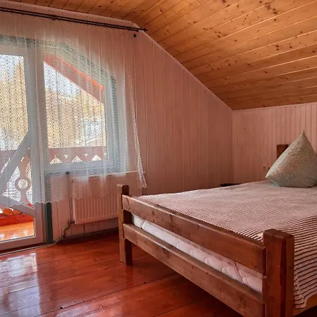 кичера אכסניה Krivopol'ye