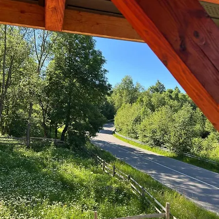 Chata кичера Krivopol'ye